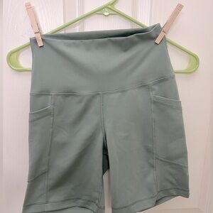 Lux tribeca 7 inch short